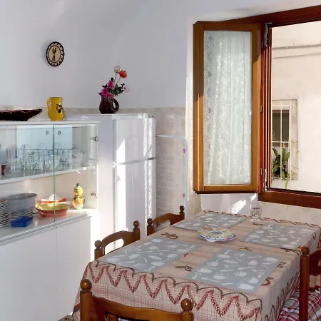 Locazione Turistica Casa Rosella