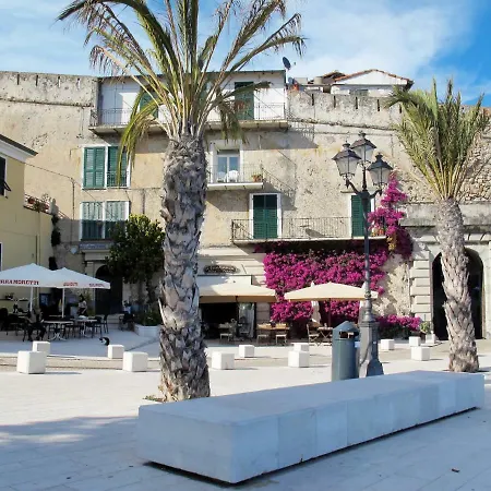 Locazione Turistica Casa Rosella * Ventimiglia